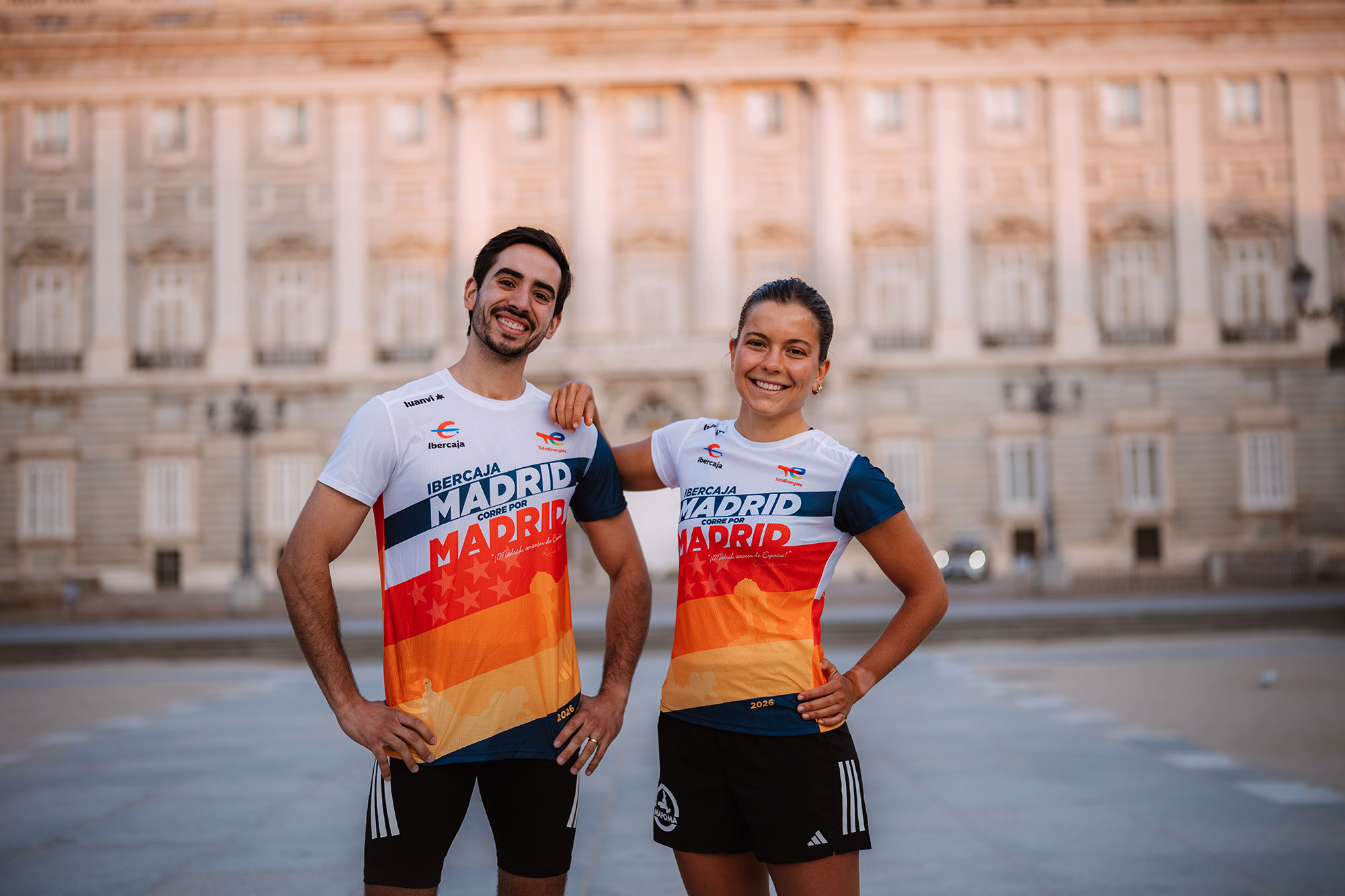 Camisetas oficiales Ibercaja Madrid corre por Madrid 2026